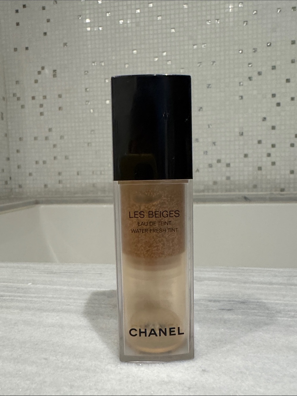 CHANEL half full Les Beiges Water-Fresh Tint - Beige
